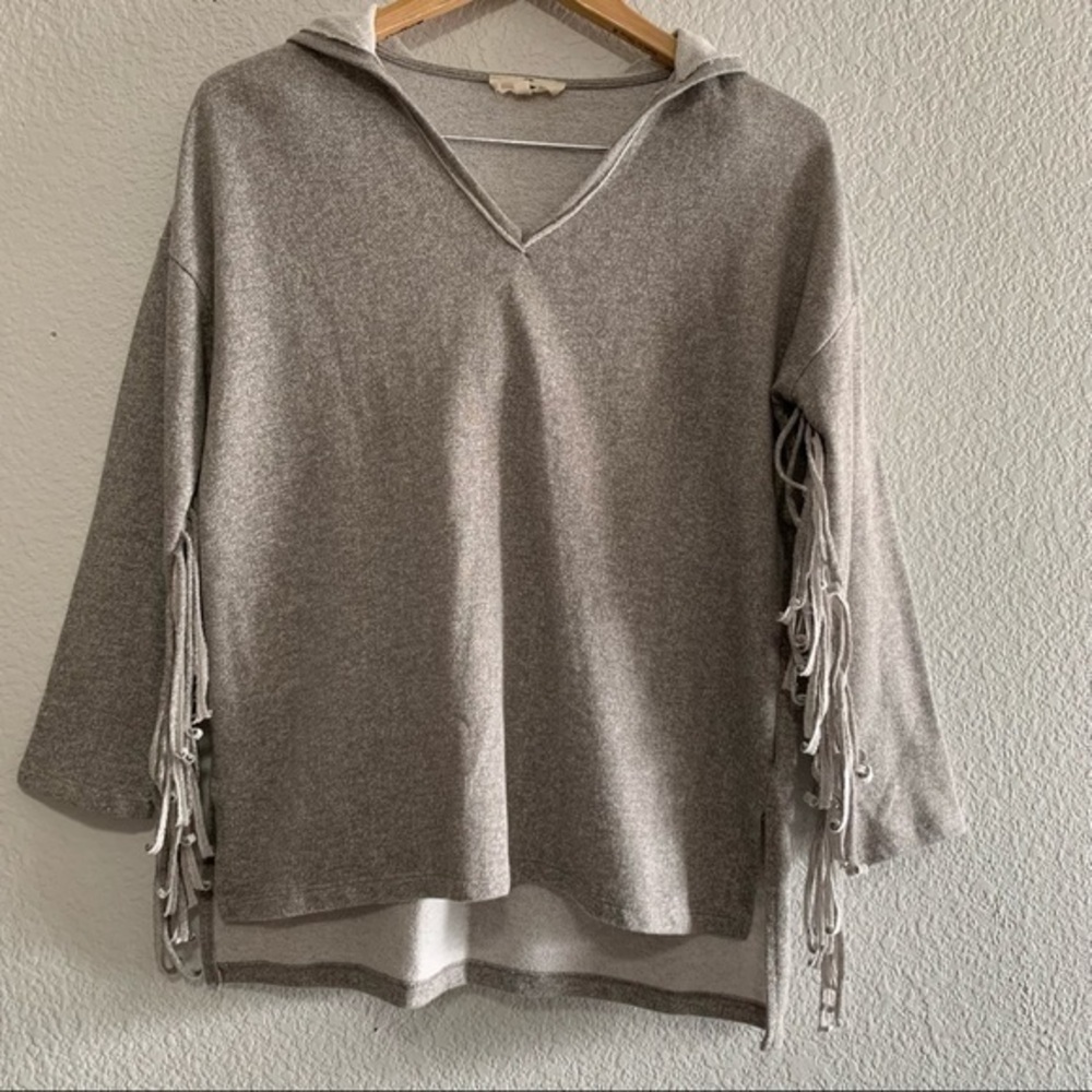 Entro Fringe V Neck Sweatshirt